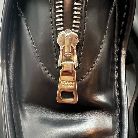 Prada Booties, worn twice. Brand new! - Picture 3 of 6